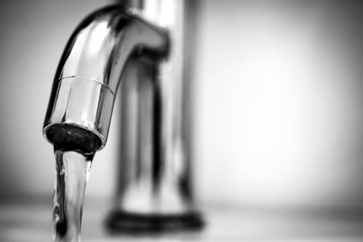 water faucet / tap