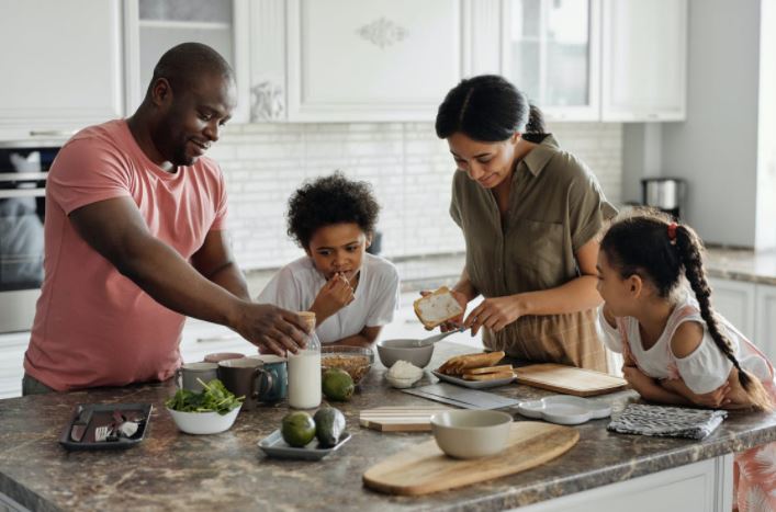 Family eating breakfast