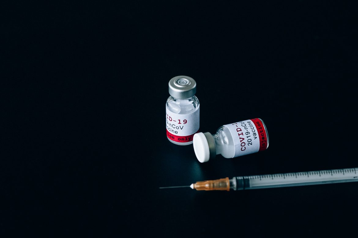 Covid-19 vaccine/ Pexels