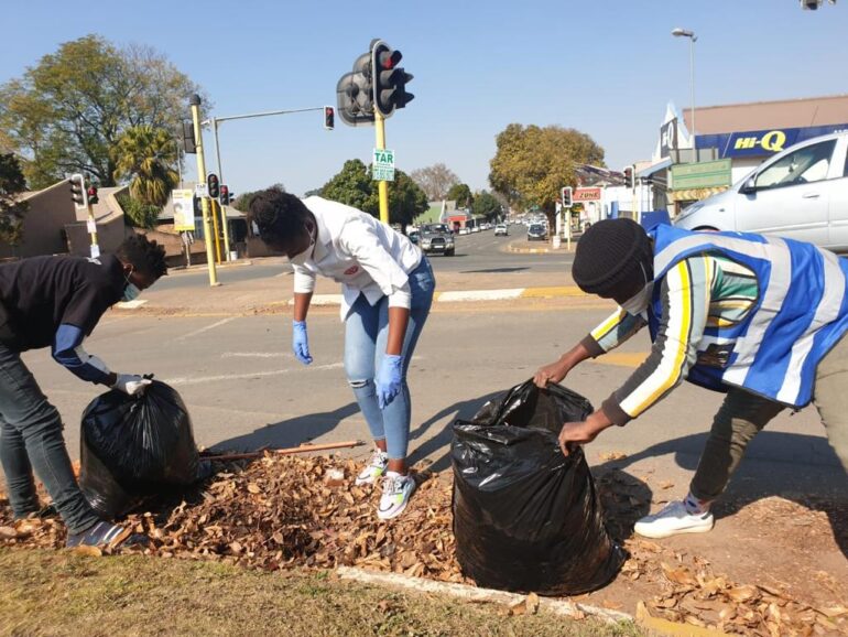 Clean-up operations in KZN
