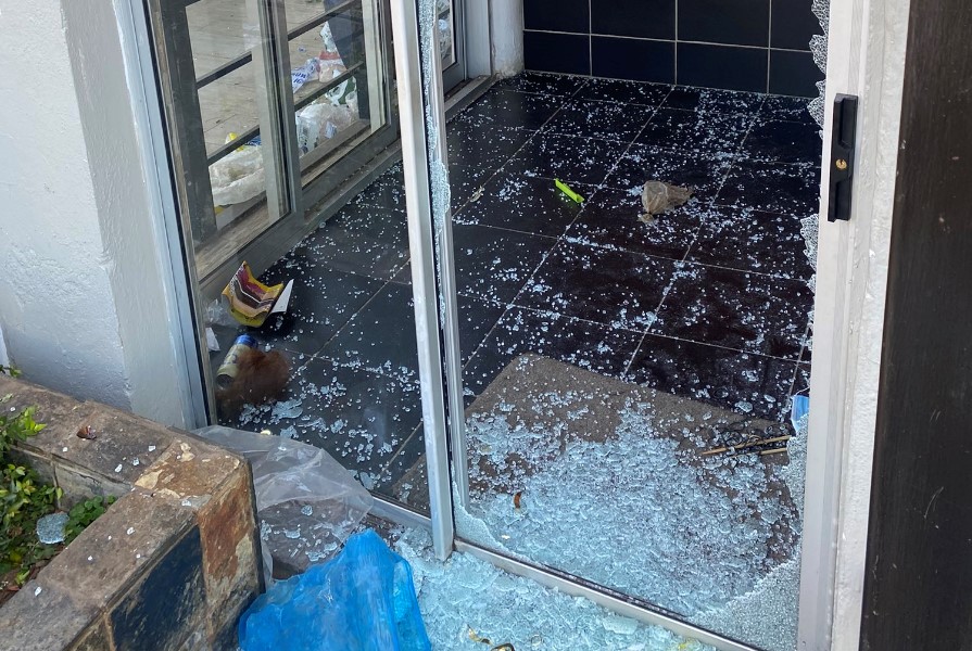 Gauteng store looted