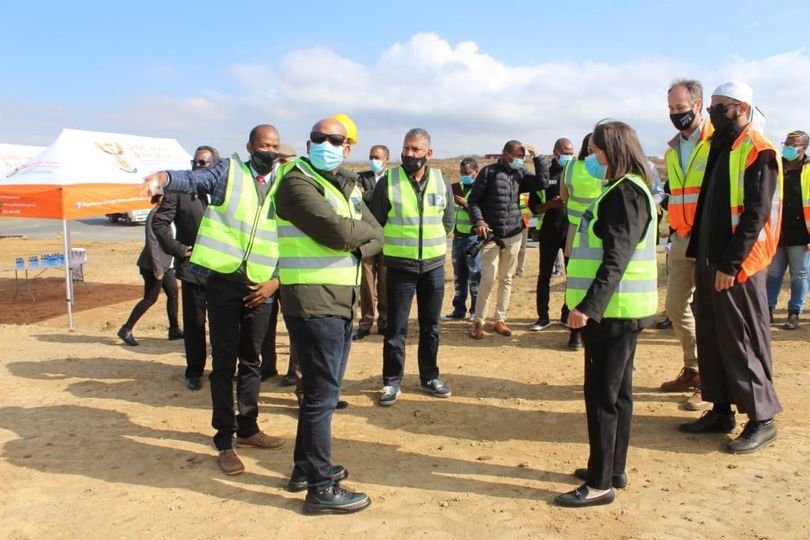 Patricia De Lille conducts oversight visit on N3 road upgrade