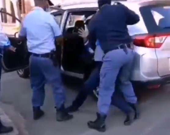 Gauteng police manhandling school girl