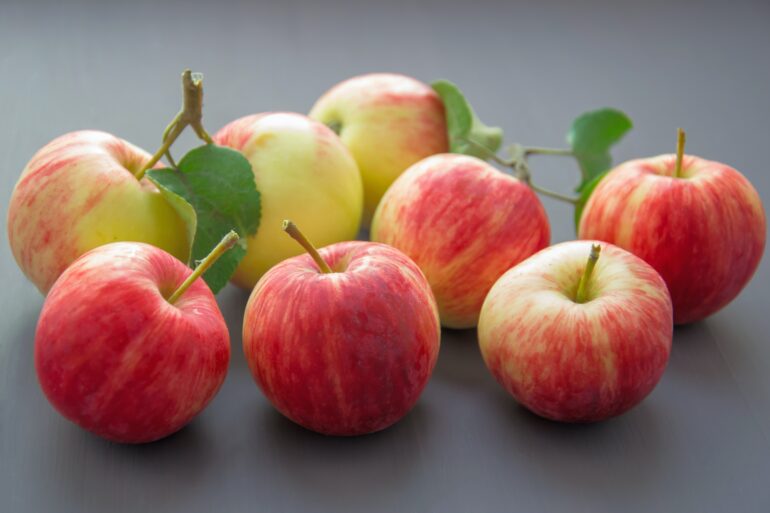 Apples/ Pexels