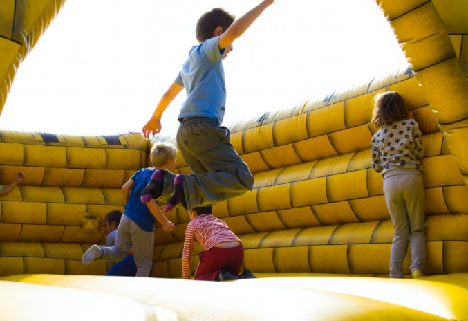 Six children die after bouncy castle accident in Australia
