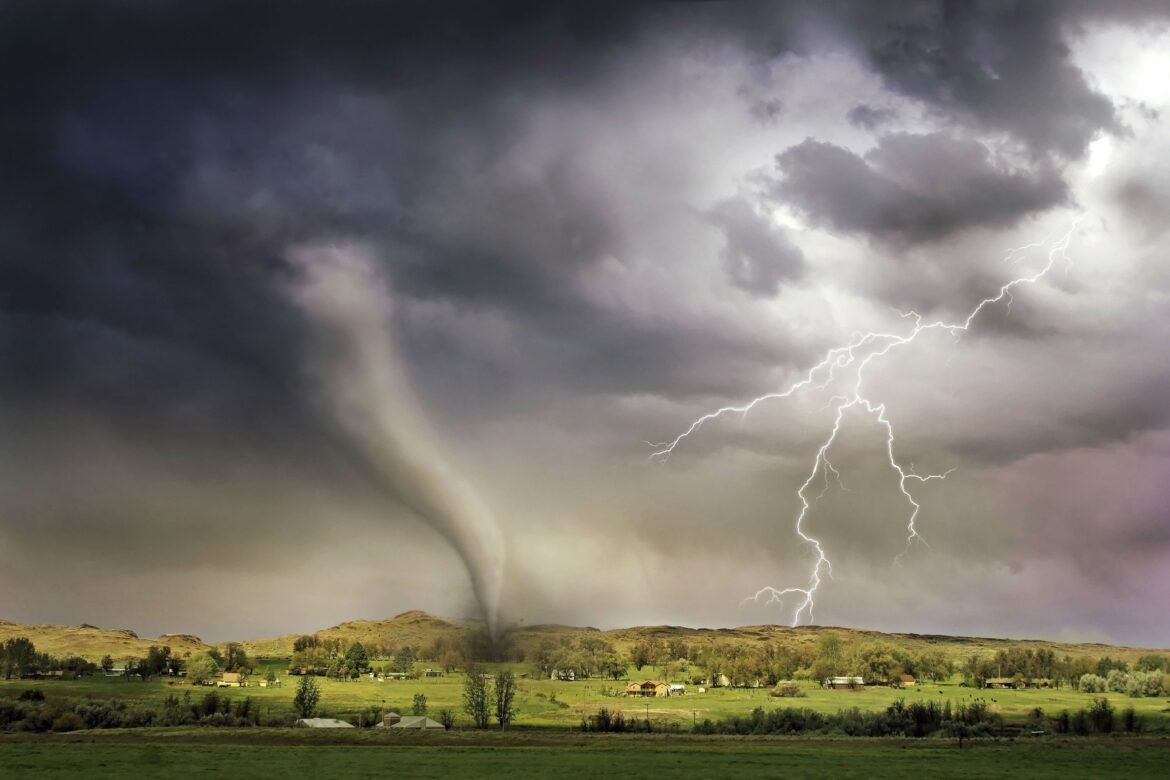 largest tornado outbreak