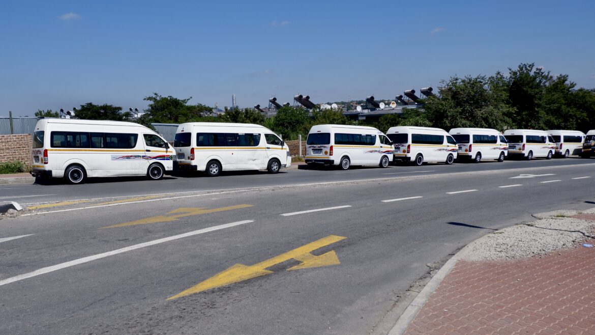 taxi stayaway