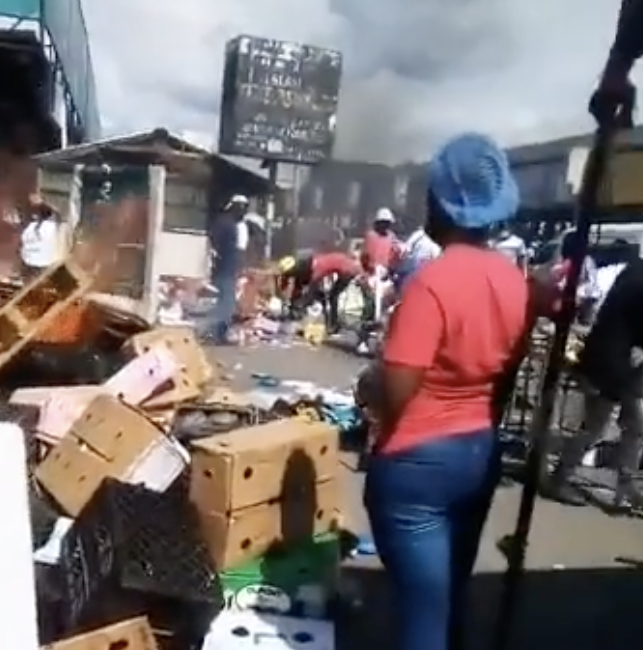 WATCH: Soweto residents chase away foreign nationals at Bara Taxi Rank