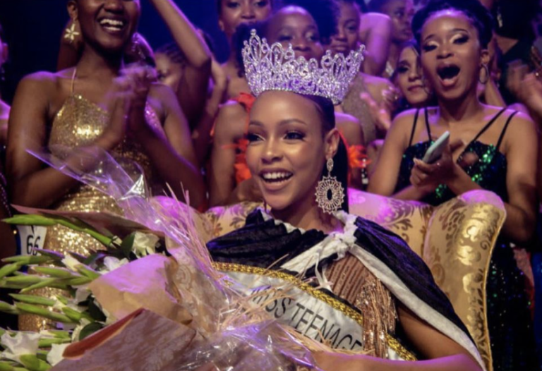 Khanyisile Mahlangu has been crowned as Miss Teenager South Africa 2022