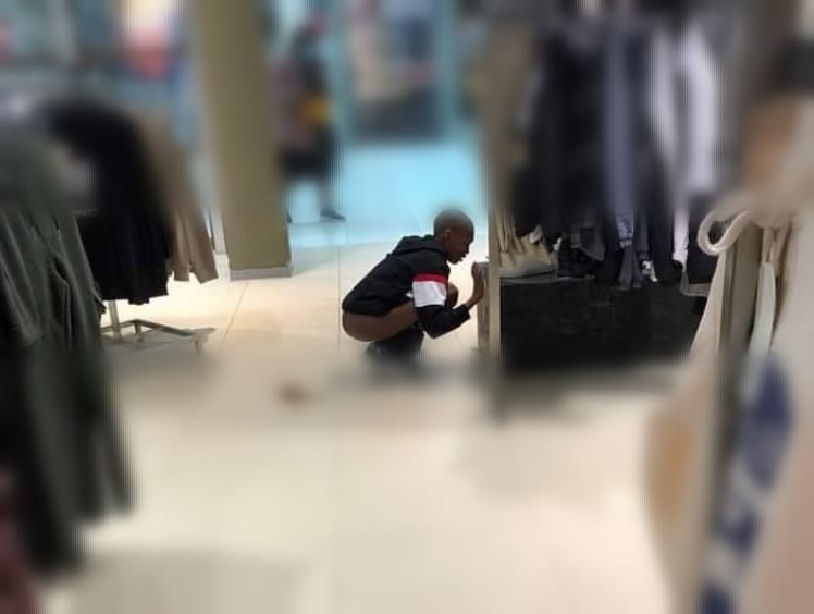 retail employee
