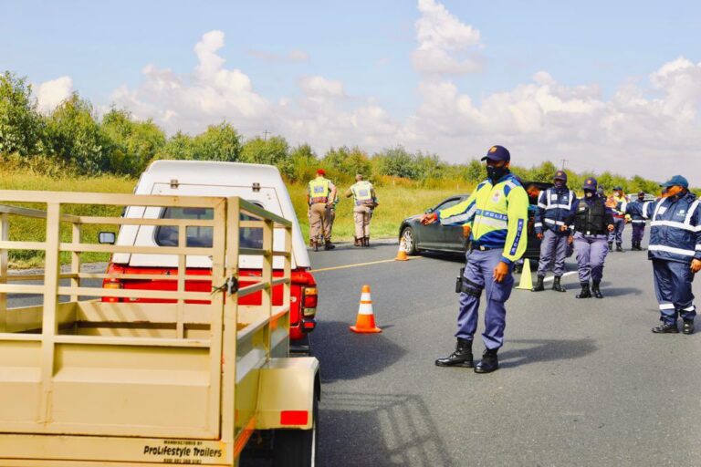 JMPD investigates reports of fake officers operating between Winnie Mandela Drive and Beyers Naudé