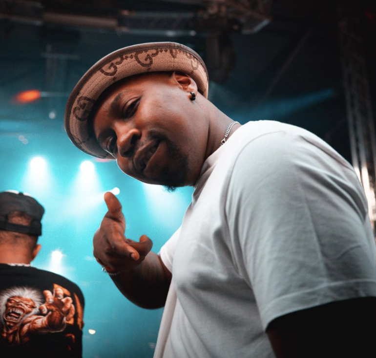 Mr JazziQ to open a new is called 'Vibes in Main'