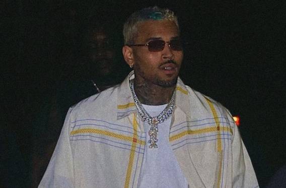 "Her voice is incredible," Chris Brown shows love to SA schoolgirl