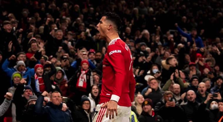 Man United banish Ronaldo from 1st team and fine him R20 million