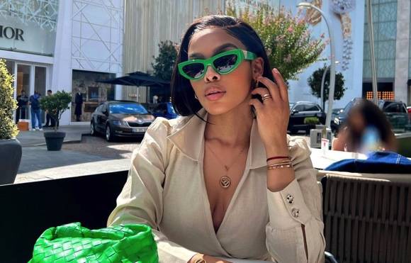 Kefilwe Mabote buys a new Porsche