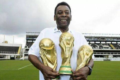 Soccer legend Pele passes on aged 82
