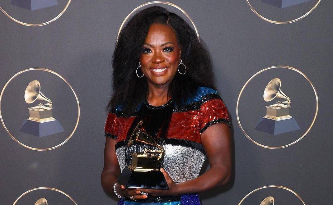 Viola Davis earns EGOT status!