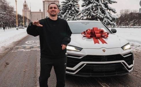 YouTuber demolishes R5 million Lamborghini Urus for views