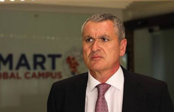 Bosasa Liquidator Cloete Murray critical, son shot dead in suspected hit