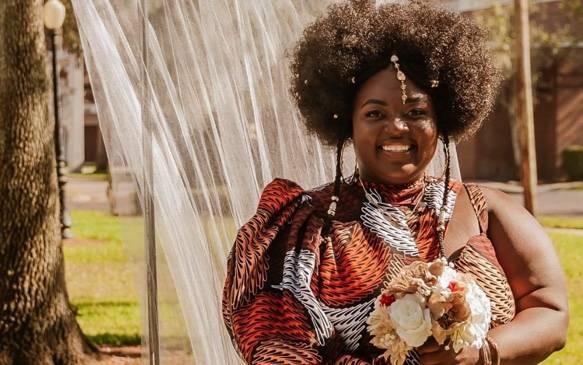 Woman, 30, spends R73k to marry herself