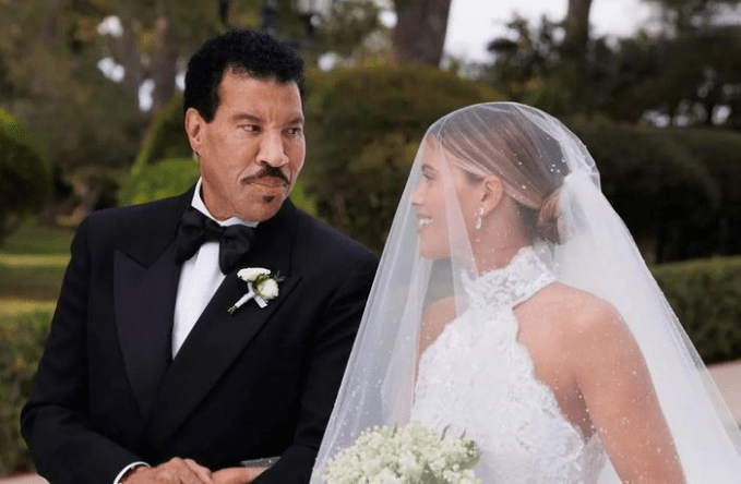 Lionel Richie's daughter gets married