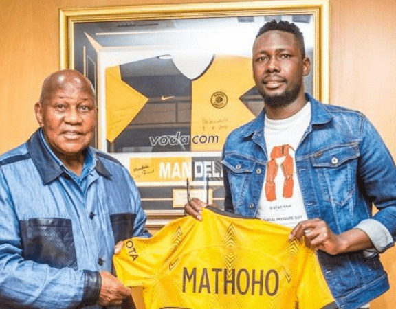 Mathoho leaves Kaizer Chiefs after a decade with the club