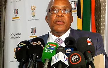 Minister Aaron Motsoaledi