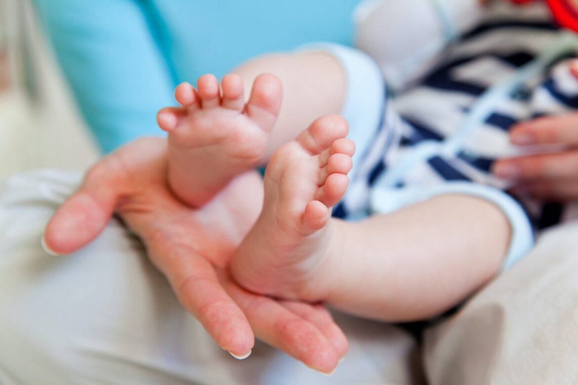 The UK welcomes first babies created from DNA of 3 people