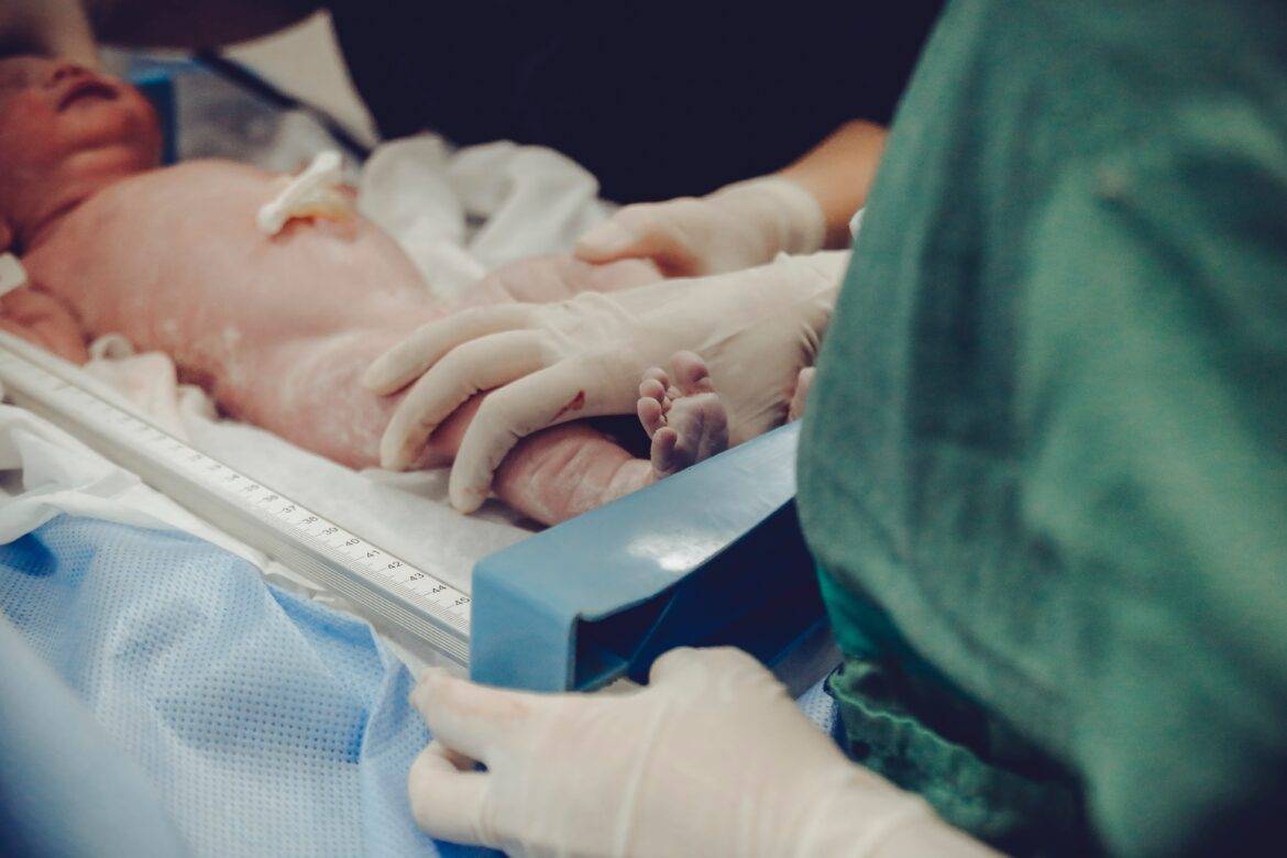 babies placed in boxes instead of incubators in Mahikeng Hospital