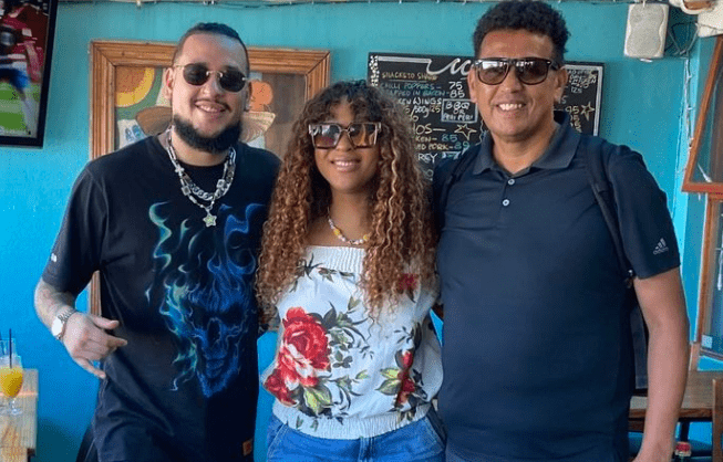 AKA's dad Tony Forbes surprises Nadia on her birthday