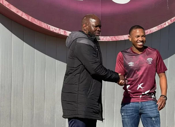 Andile Jali signs for Moroka Swallows