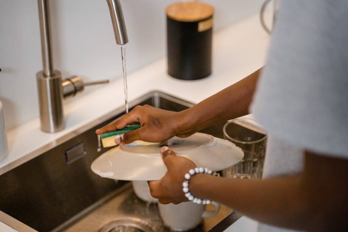 Survey exposes wage disparities for Domestic Workers in South Africa