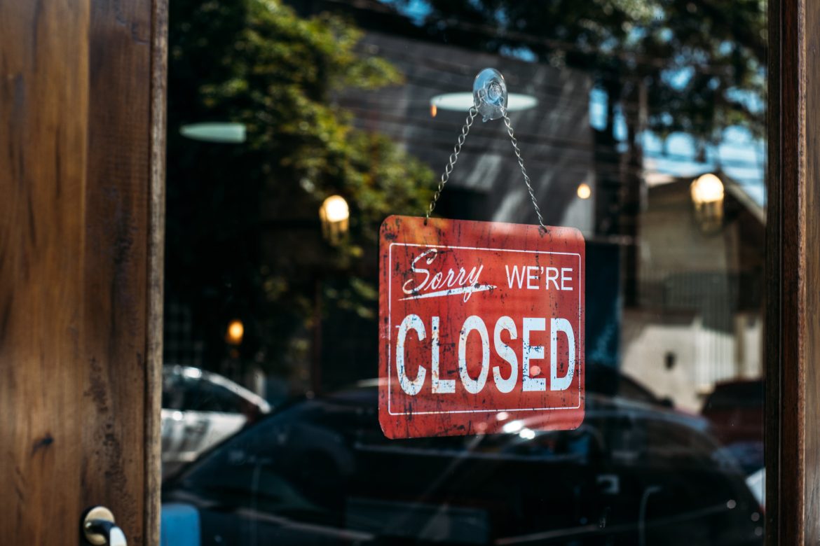 1 200 businesses shut down