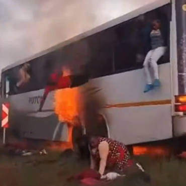 passengers jump out of burning bus