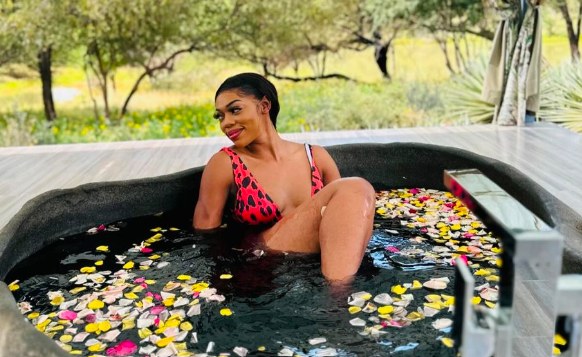 Fans gift Khosi Twala with a 3-day getaway