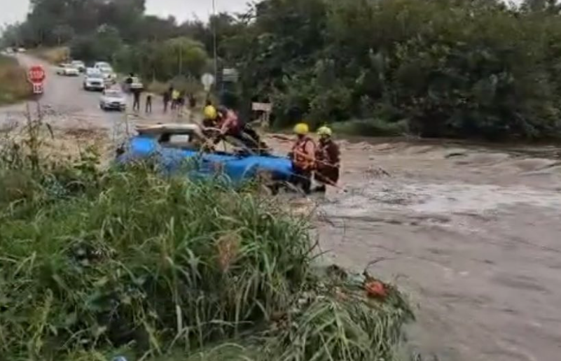 motorist rescued in Tshwane floods