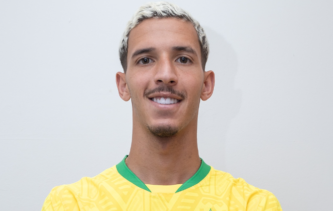 Mamelodi Sundowns sign Brazilian wonder striker