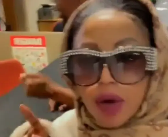 Kelly Khumalo drags airline