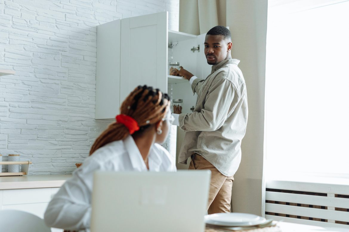 “I don’t get why my boyfriend wants me to repay the money he lent me” – The Blind Spot