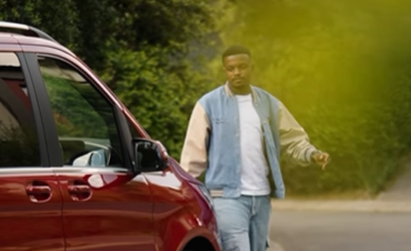 Sundowns star Teboho Mokoena flaunts luxury V-Class