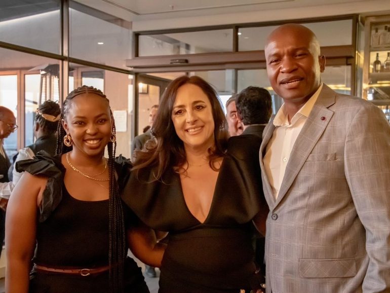 ADCOCK INGRAM OTC SPONSORS OF BRAVE MEDIA & JOURNALISM AWARDS CELEBRATE KAYA 959 JOURNALISTS!
