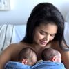 Zoe Brown’s photo with her twins melts hearts