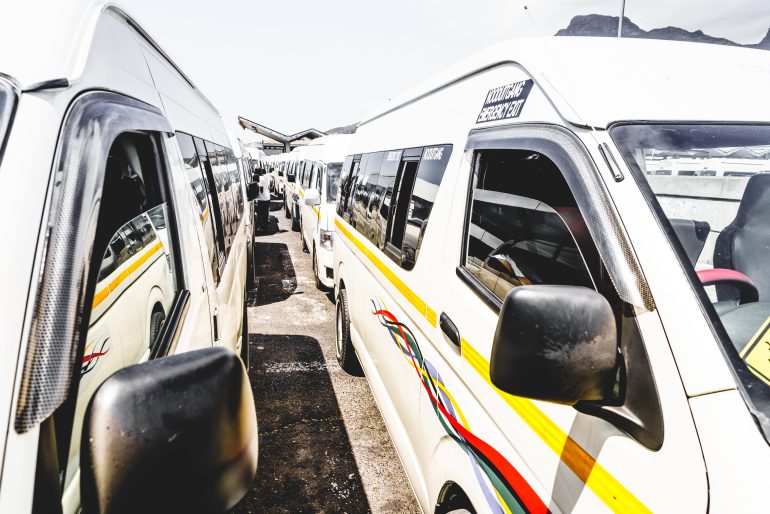 Taxi association goes viral for R1500 fine for drivers don't bath
