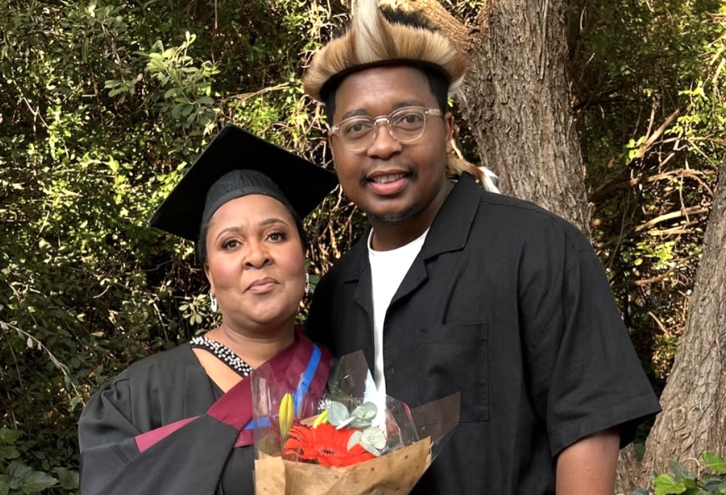 ‘Superwoman’ – Actor Lunga Mofokeng praises his mom after her graduation