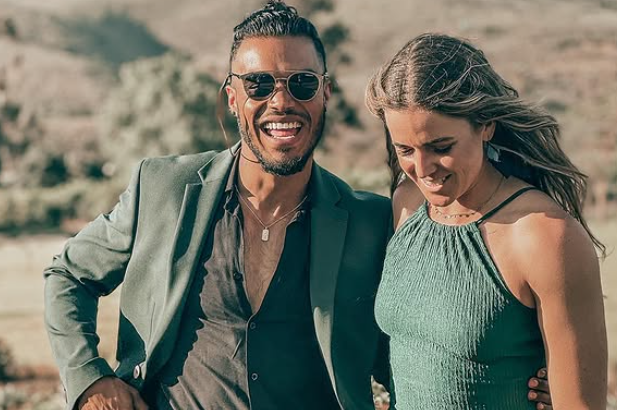 Expresso presenter Ryle De Morny is engaged