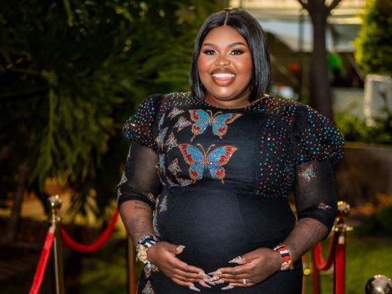 Gogo Maweni halts consultations due to twin pregnancy