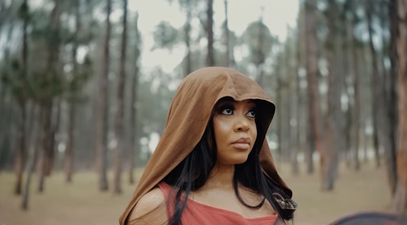Skeem Saam’s Lesego Marakalla stars in Makhadzi’s new video for ‘Kota To’
