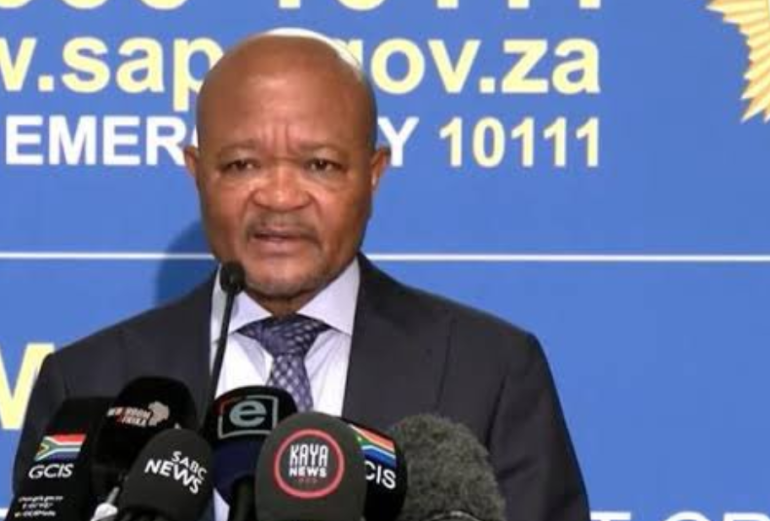 Police Minister reiterates need for technology in SAPS