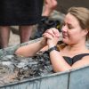 Are ice baths and cold showers worth the hype? here’s what a doctor says