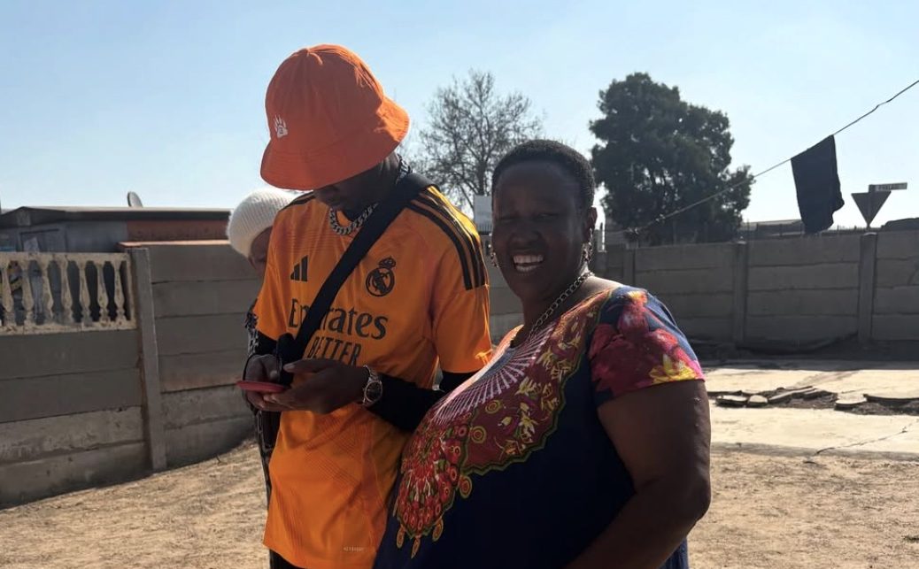 ‘All I can say is, I love you’ – Scotts Maphuma pays tribute to his mom
